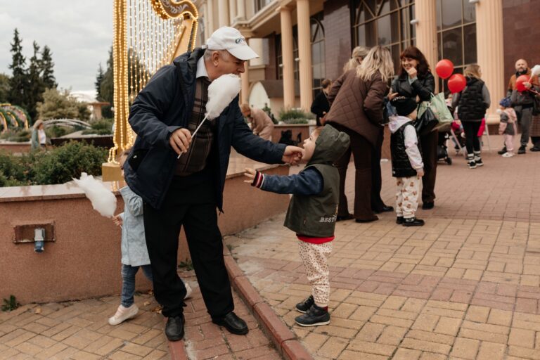 Фотоотчет с праздника в ТРЦ «Пушкинский» — фото 4 из 9